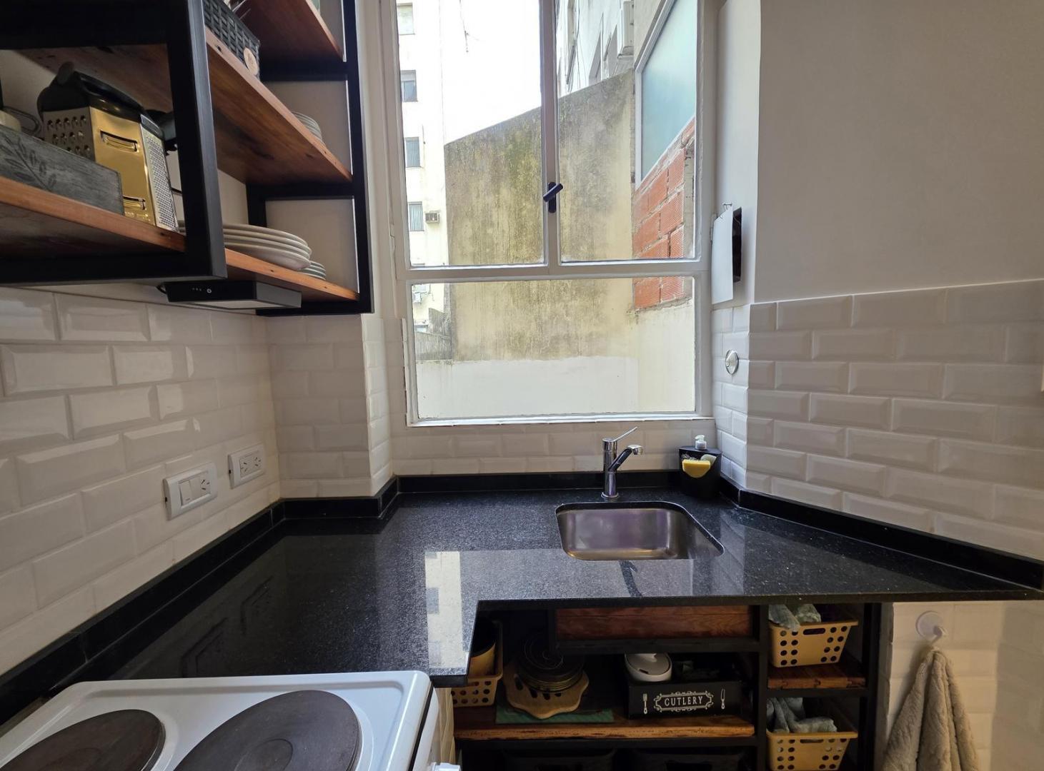 Foto de Departamento en San Nicolás de 2 ambientes amoblados en alquiler, imagen 2