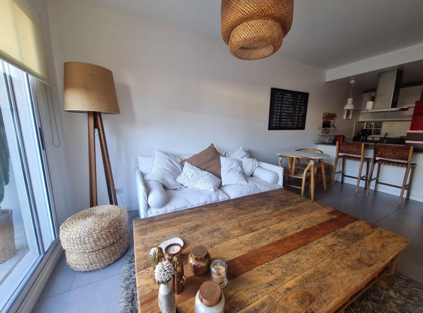 Foto de Departamento con patio Villa urquiza 2 ambientes alquiler, imagen 2