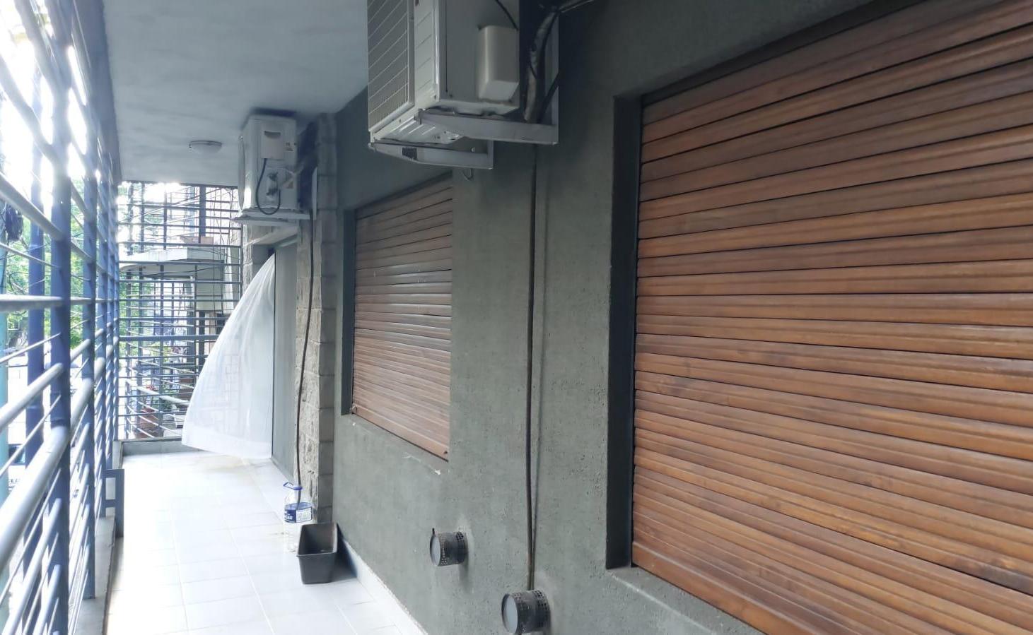 Foto de ALMAGRO 3 AMBIENTES AMOBLADOS, BALCON , LAVARROPAS, AIRE ACONDICIONADO, imagen 1
