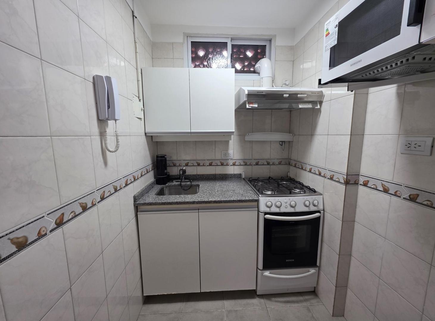 Foto de Departamento en San Telmo de 2 ambientes amoblados en alquiler, imagen 3