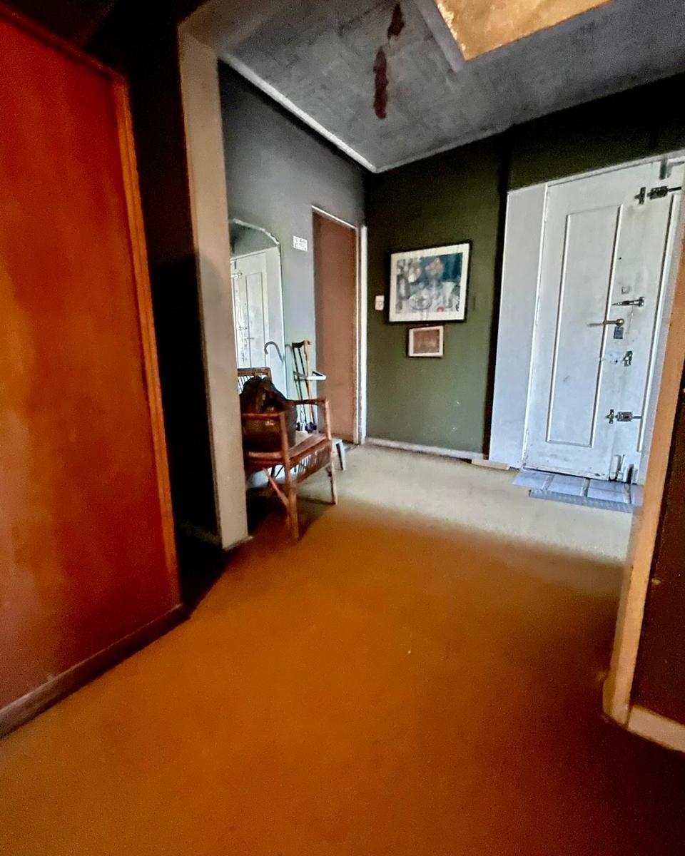 5 Ambientes Enorme! Frente con Balcon Puerto Madero Real Oportunidad! 4