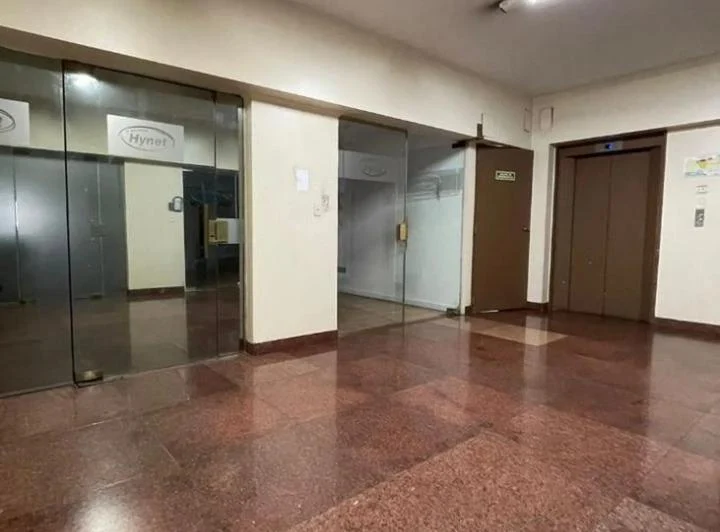 Foto de Oficina Comercial 200m2 Contrfrente Super Luminoso , Impecab, imagen 3