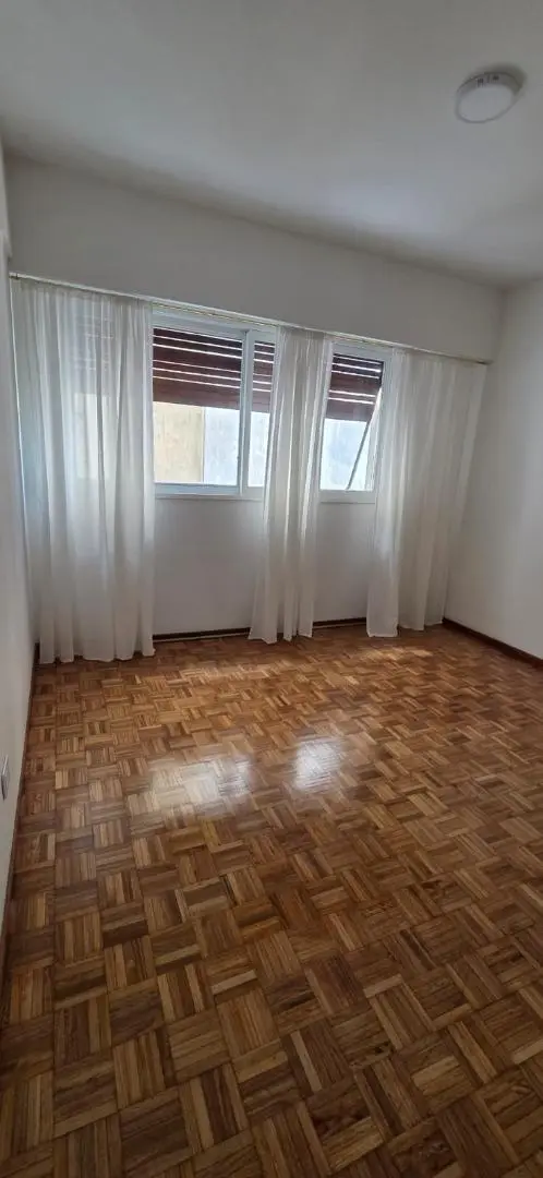 2 AMBIENTES C/COCHERA SUPER LUMI TODO RECICLADO REAL OPORT 3