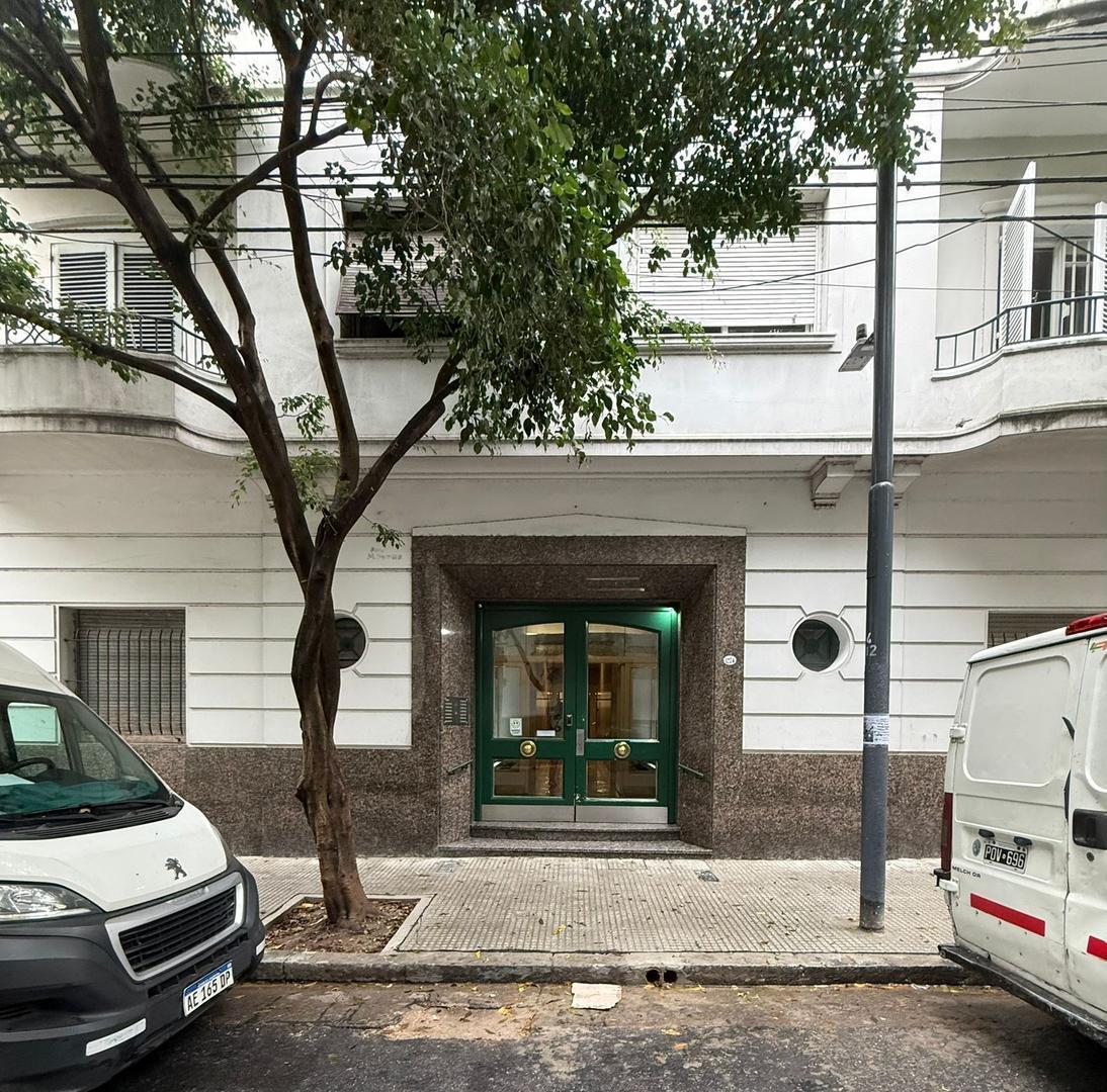 3 AMBIENTES LATERAL SUPER LUMINOSO CON O SIN MUEBLES