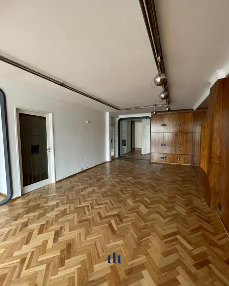 Departamento en Venta de 3 Dorm. en Peatonal 9 de Julio 1