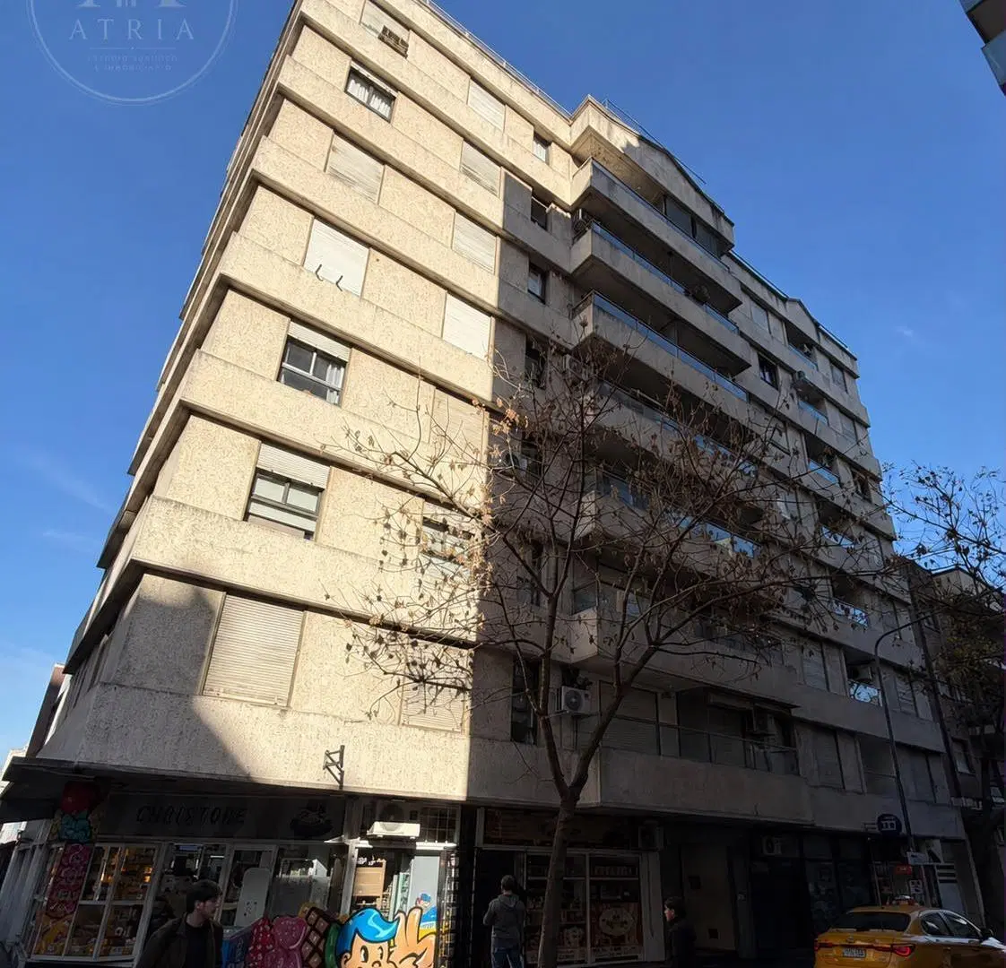 Departamento en alquiler de 1 dormitorio con balcón en Nueva Córdoba 2