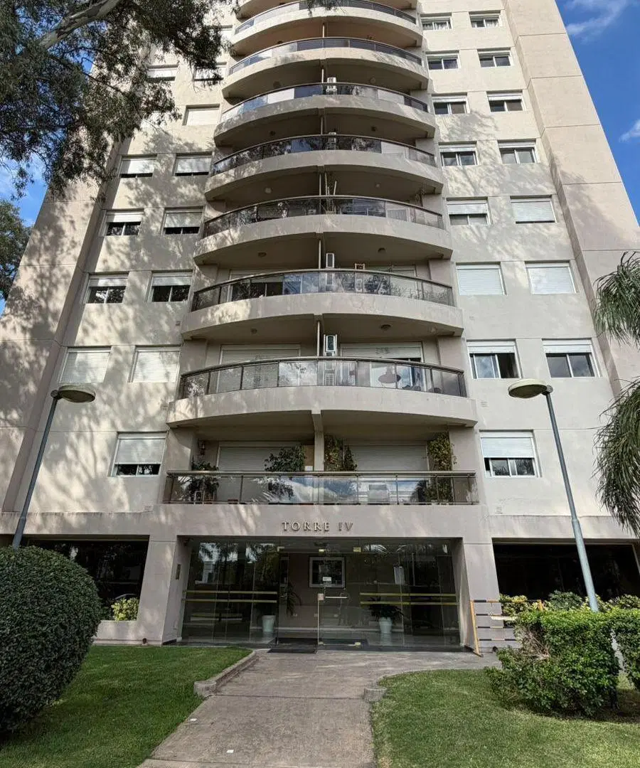 Departamento en venta de 2 dormitorios en Milénica Rodríguez del Busto 3