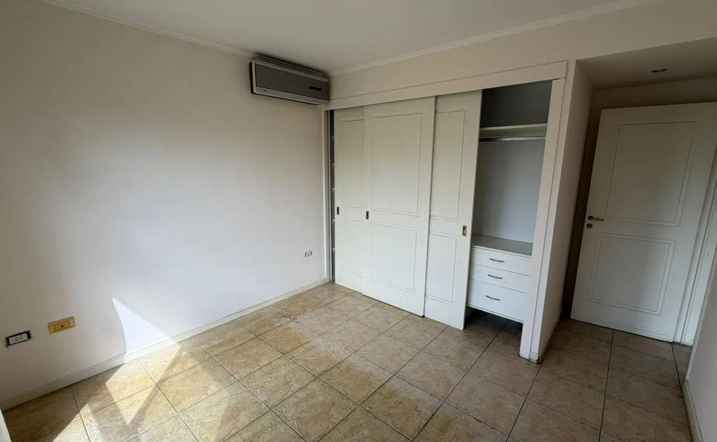 Departamento en venta de 2 dormitorios en Milénica Rodríguez del Busto 2