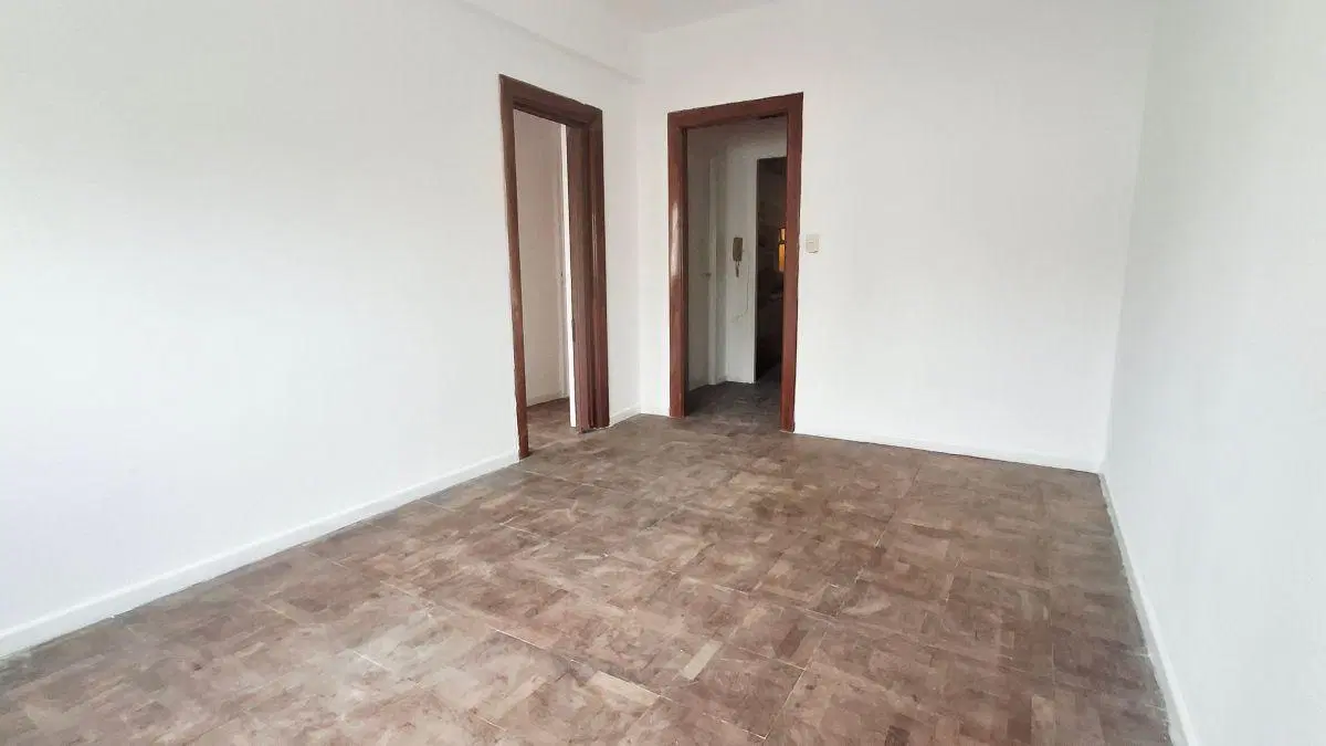 3amb LUMINOSOS, Medrano y Corrientes, PINTADO A NUEVO 2