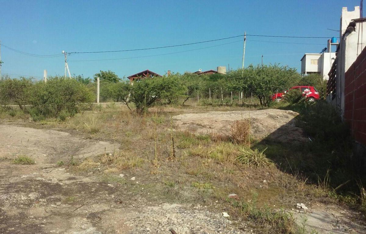 Venta de Terreno en Siquiman Bº Mojarras a 200 Ms del Rio Mallin, con Vista a Las Sierras Ref 877 1
