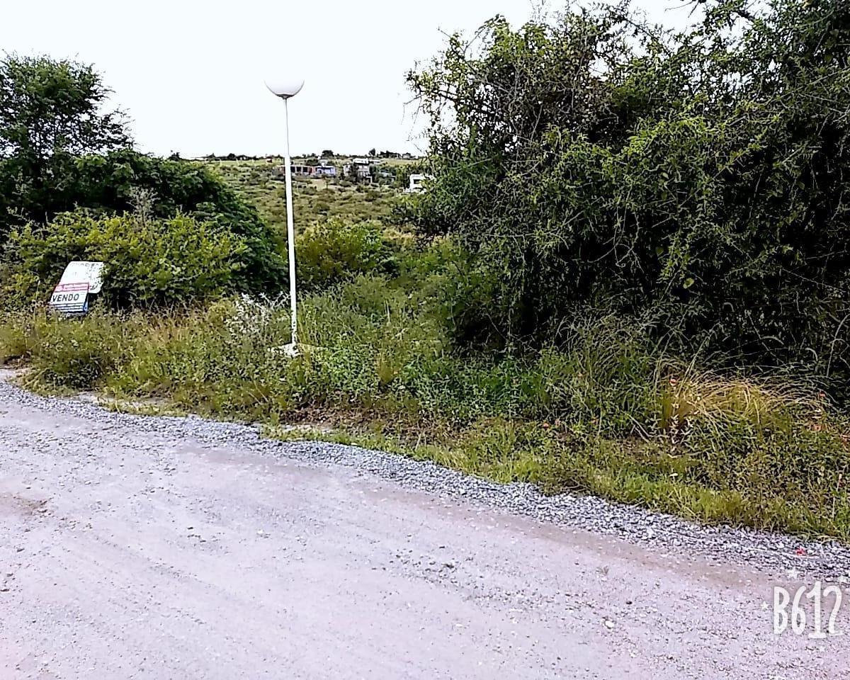 Venta de Terreno en Siquiman con Una Superficie de 2227 m² y a Menos de 2 Km de La Bajada Al Lago Sa 1