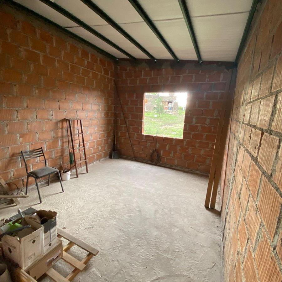 Venta de 4 Departamentos en Parque Siquiman a 500 Ms del Rio Mallin (Ref 1585) 4