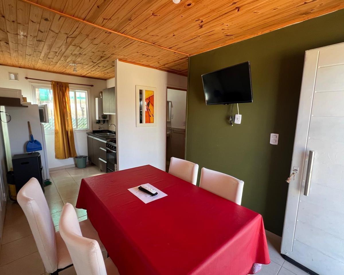 Venta de Complejo de 5 Cabañas Amoblado con Pileta en Cosquin a 600 m de La Juntura de Rios Ref: 20 3