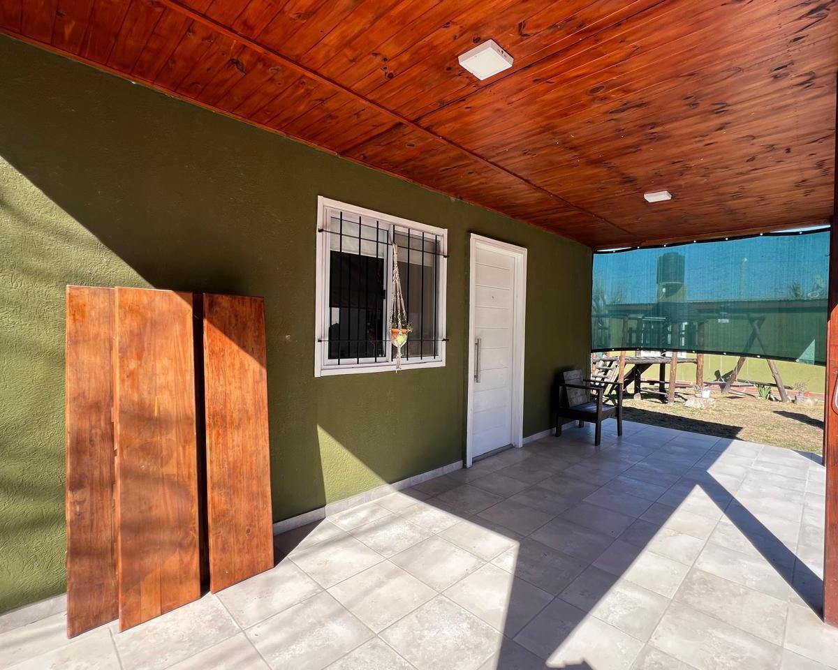 Venta de Complejo de 5 Cabañas Amoblado con Pileta en Cosquin a 600 m de La Juntura de Rios Ref: 20 5