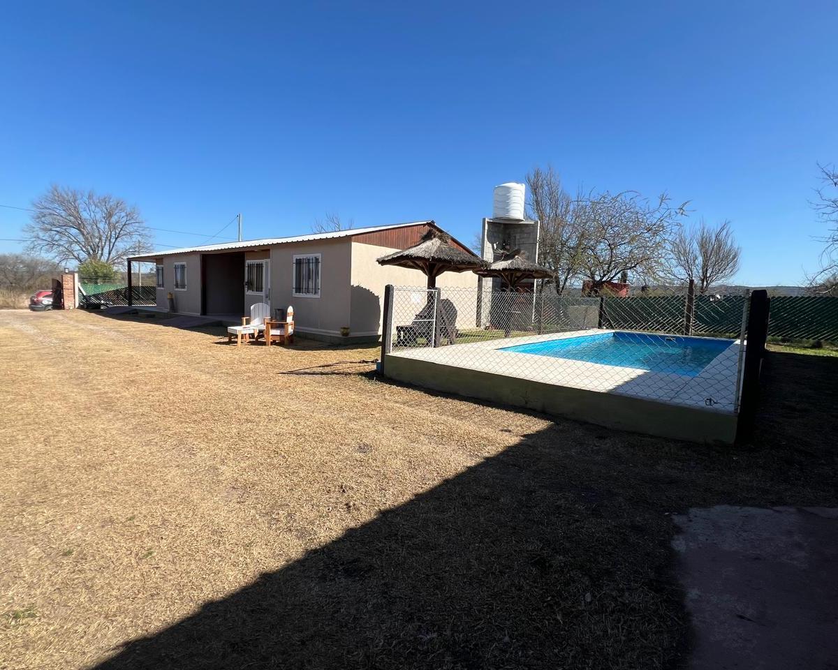 Venta de Complejo de 5 Cabañas Amoblado con Pileta en Cosquin a 600 m de La Juntura de Rios Ref: 20 2