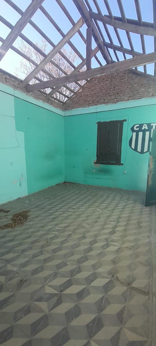 Casa a Refaccionar en Santa Maria a 30 m del Rio y 2 Cuadras de La Ruta y con Vista a Las Sierras Re 2