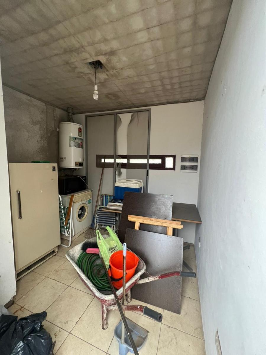 Foto de CASA EN VENTA SAN ROQUE GRAN TERRENO NATURAL CERCA LAGO Y RUTA E5 APTO, imagen 5