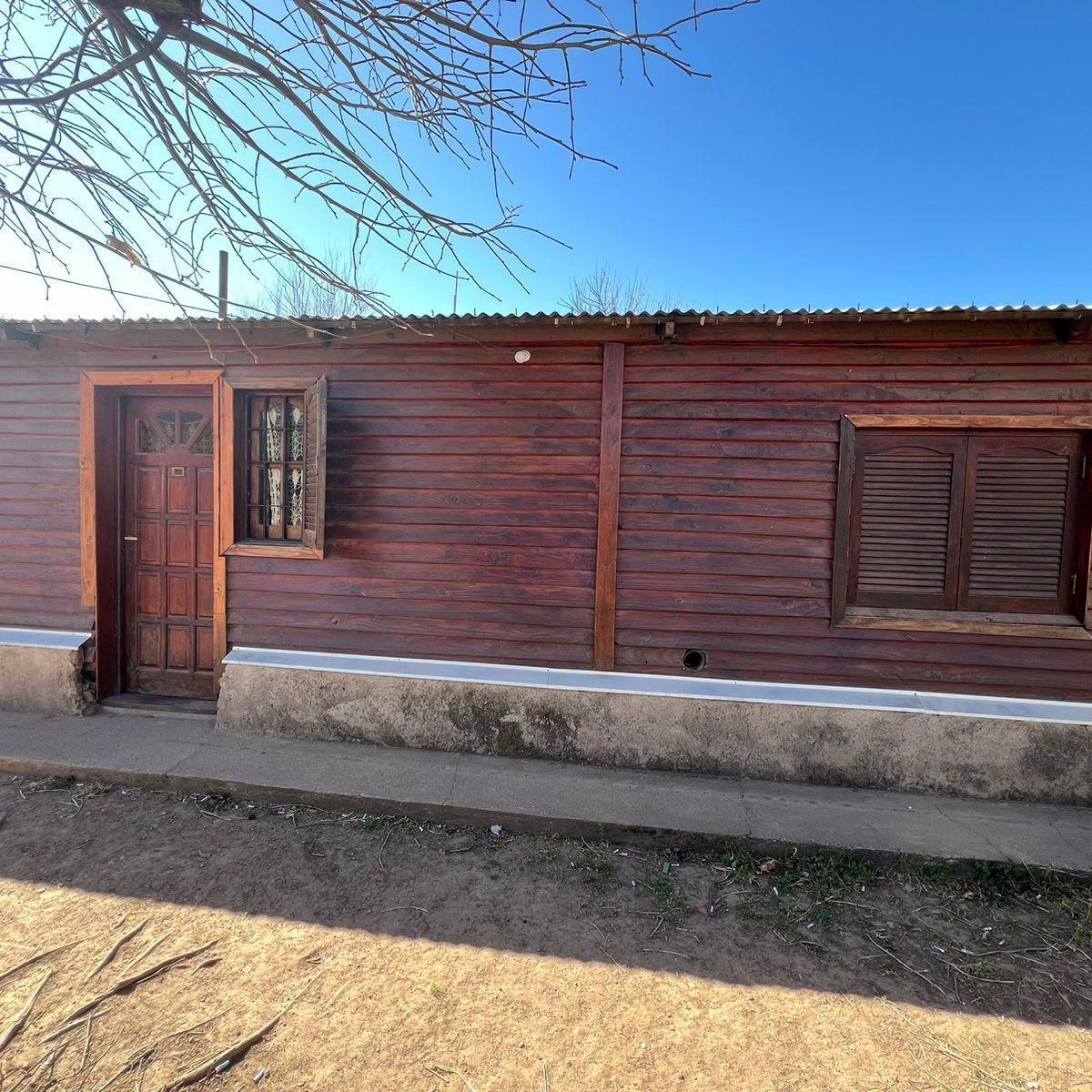 Impecable Cabaña en Villa Parque Siquiman a 200 m de Ruta 38 Ref 2044 4