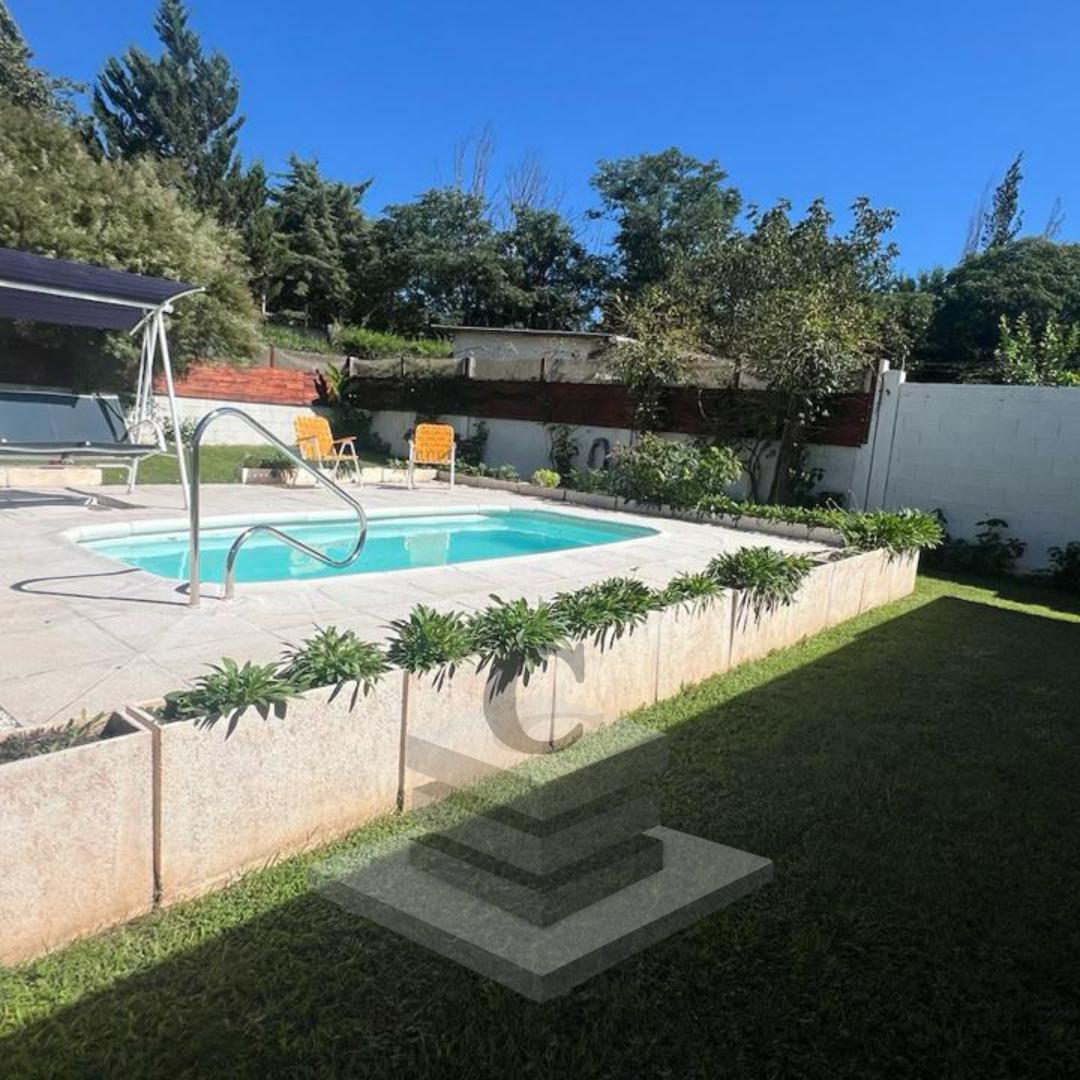 Impecable Casa en Venta en Siquiman con Pileta y Vista a Las Sierras en Siquiman Ref: 1969 2