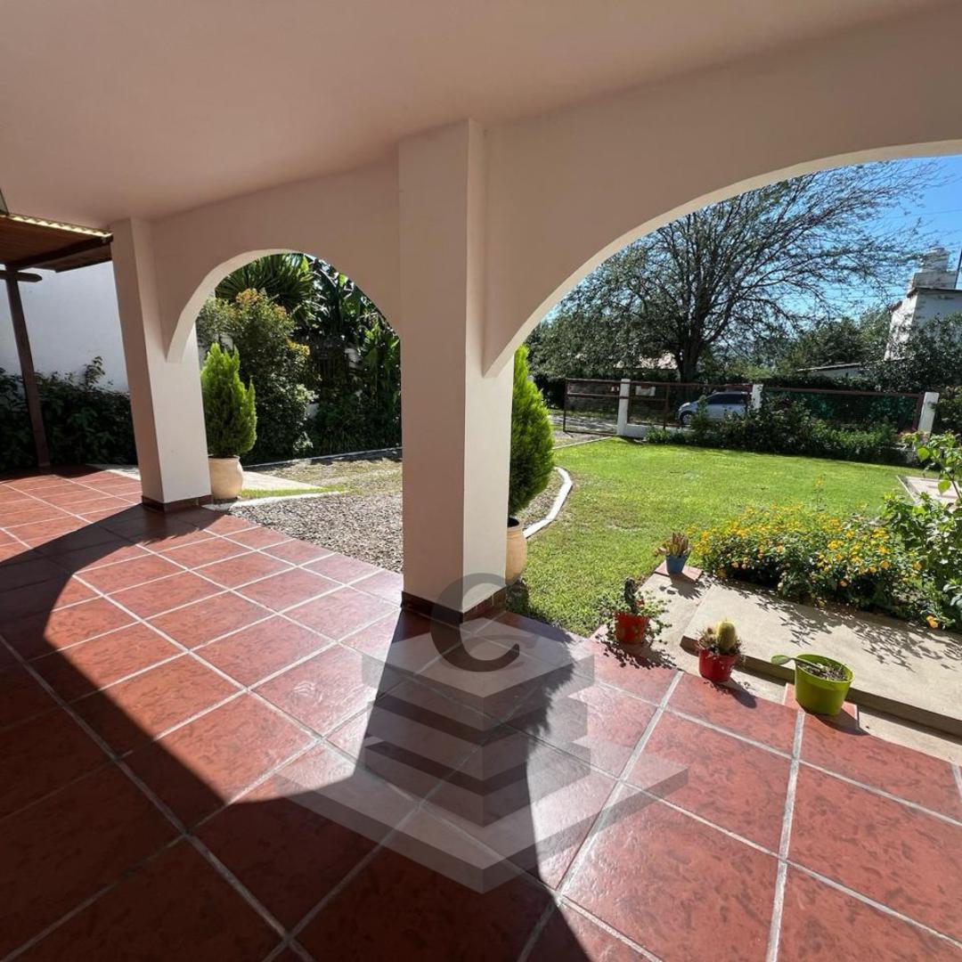 Impecable Casa en Venta en Siquiman con Pileta y Vista a Las Sierras en Siquiman Ref: 1969 5