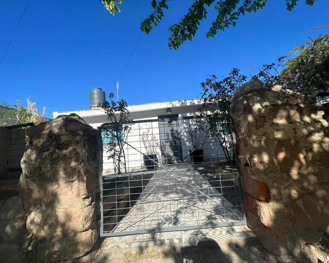 Casa en Santa Maria de Punilla con Hermosa Vegetacion a 200 Mt del Rio Cosquin y 300 m de Ruta 38 4