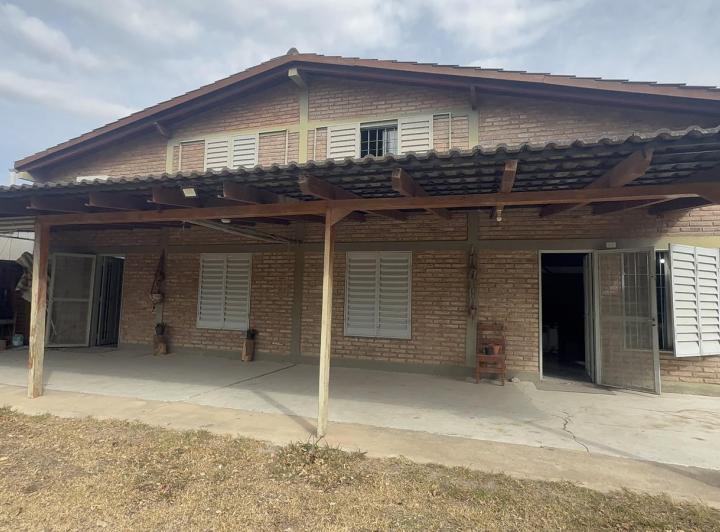 DOS CASAS EN VENTA EN SANTA MARIA DE PUNILLA AMOBLADAS CON PILETA REF:2147 1