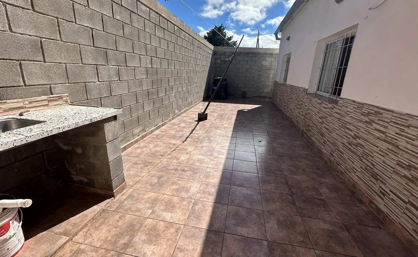 CASA EN VENTA BIALET MASSE CON VISTA A LAS SIERRAS DE 4 DORMITORIOS 4