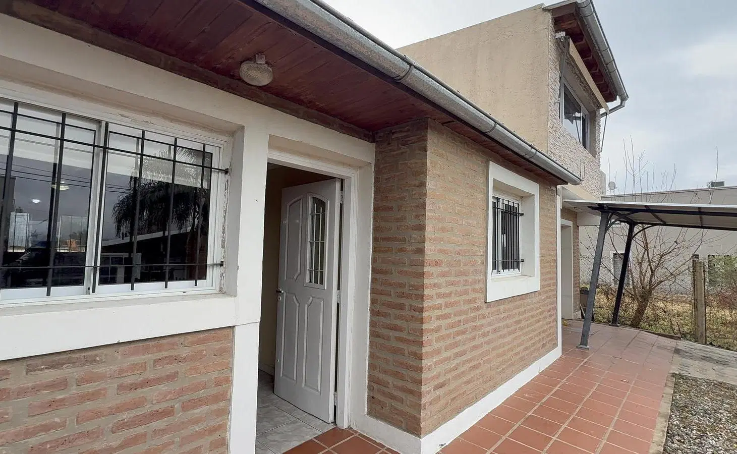 CASA EN VENTA EN SAN ROQUE 4 DORMITORIOS CON PILETA Y VISTA A LAS SIERRAS 3