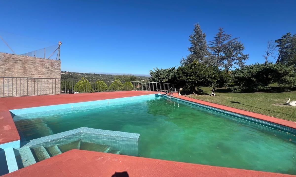 Foto de CASA QUINTA DEPTO CON PILETA Y CANCHA DE TENIS EN BIALET MASSE A METROS DEL LAGO ref 1997, imagen 1
