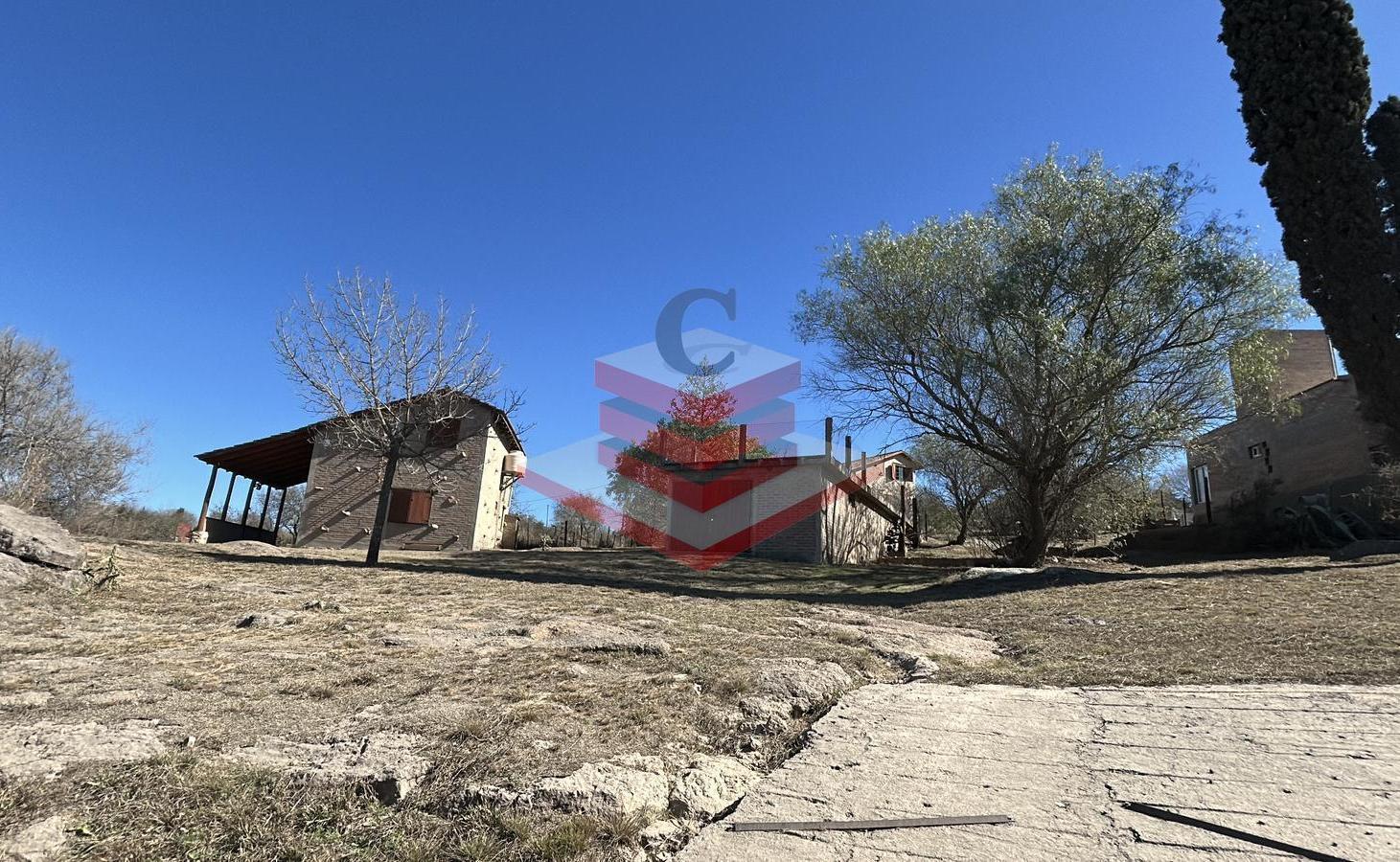 Foto de COMPLEJO DE 2 CABAÑAS EN VENTA EN SÍQUIMAN | 3.675.31 M² | VISTA A LAS, imagen 4