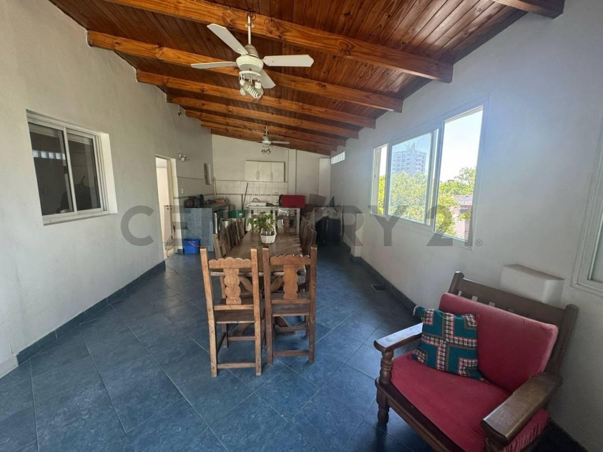 PH en Venta - 7 Ambientes con Terraza, Quincho y Balcón en Vélez Sarsfield. 4