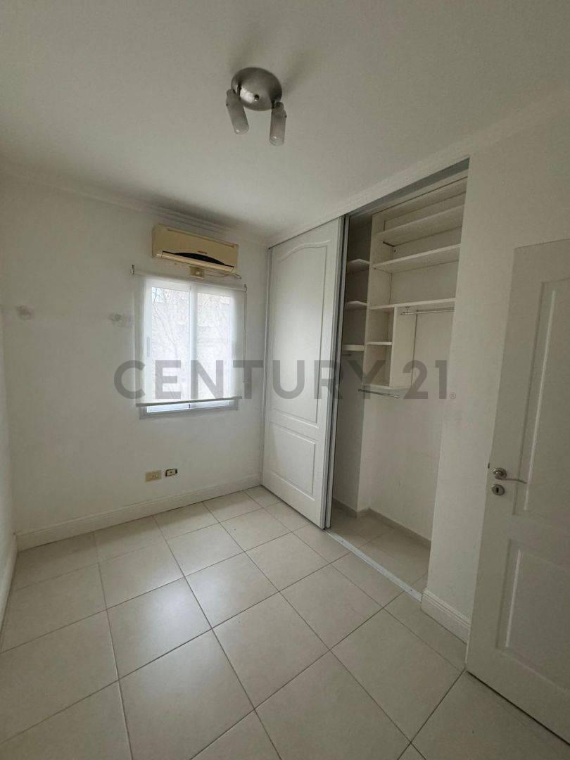 Excelente Departamento de 3 Ambientes 2