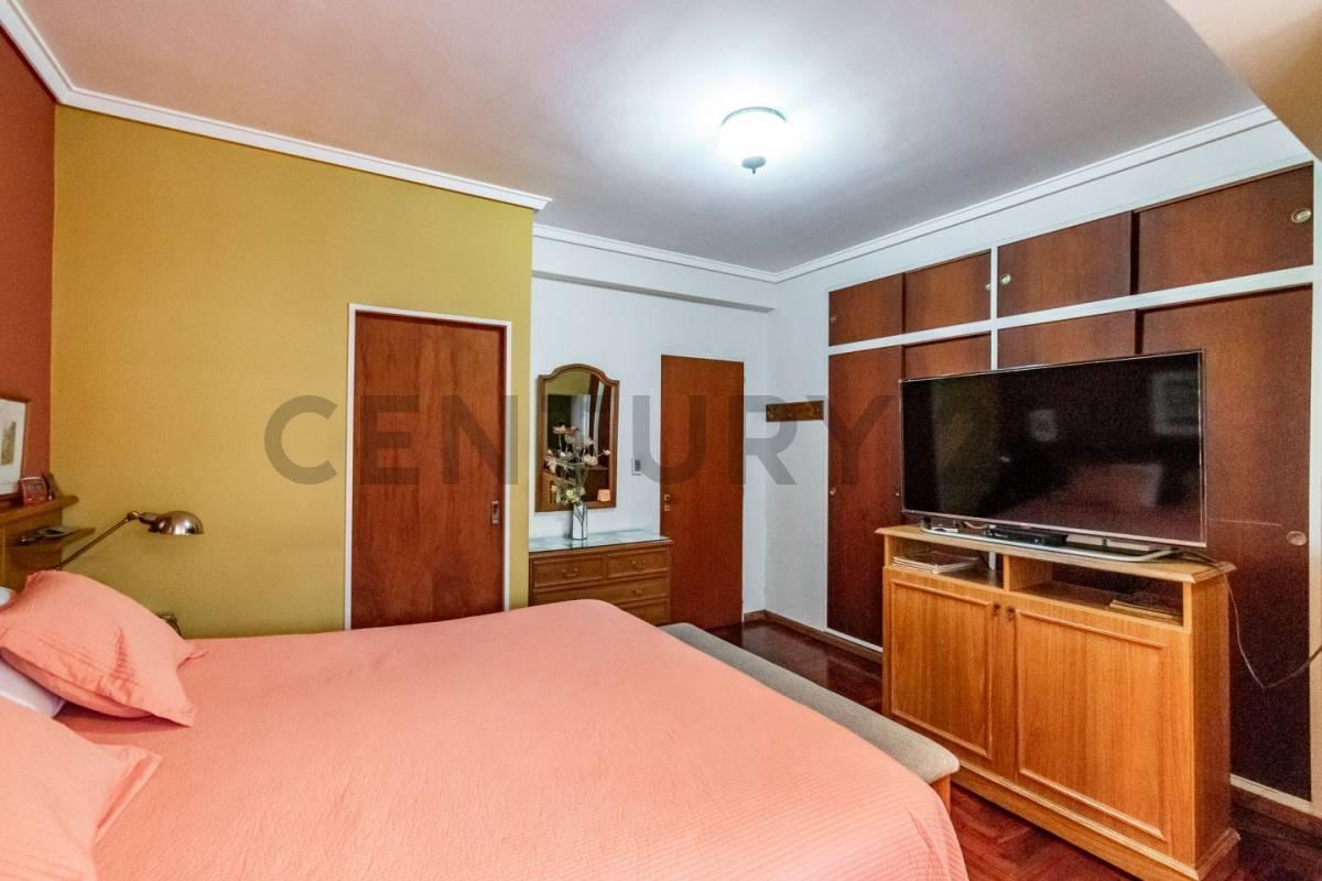 Venta Casa en Montecastro 5