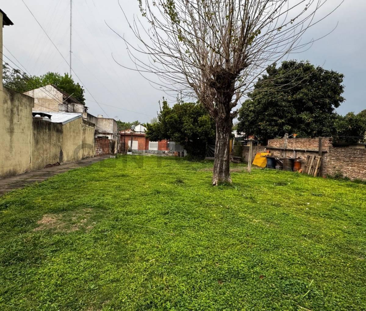 Venta Gran Lote Casa Refaccionar Ituzaingó 4