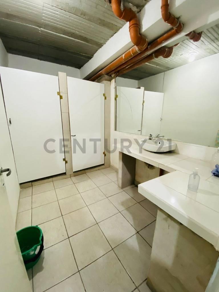 Galpon de 960 m en Venta 4