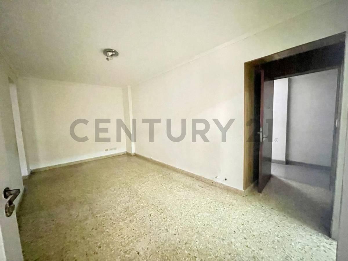 Venta Departamento 2 Ambientes Flores 3