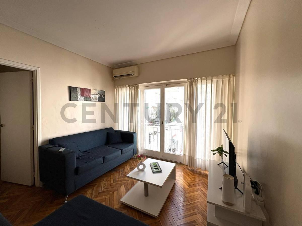 Venta Departamento 3 Ambientes con Dependencia en Belgrano 2