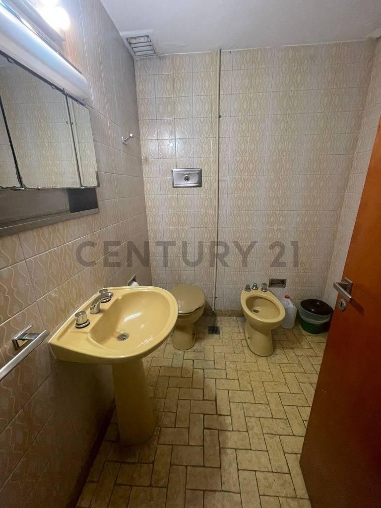 Venta Gran Galpón Almagro 3