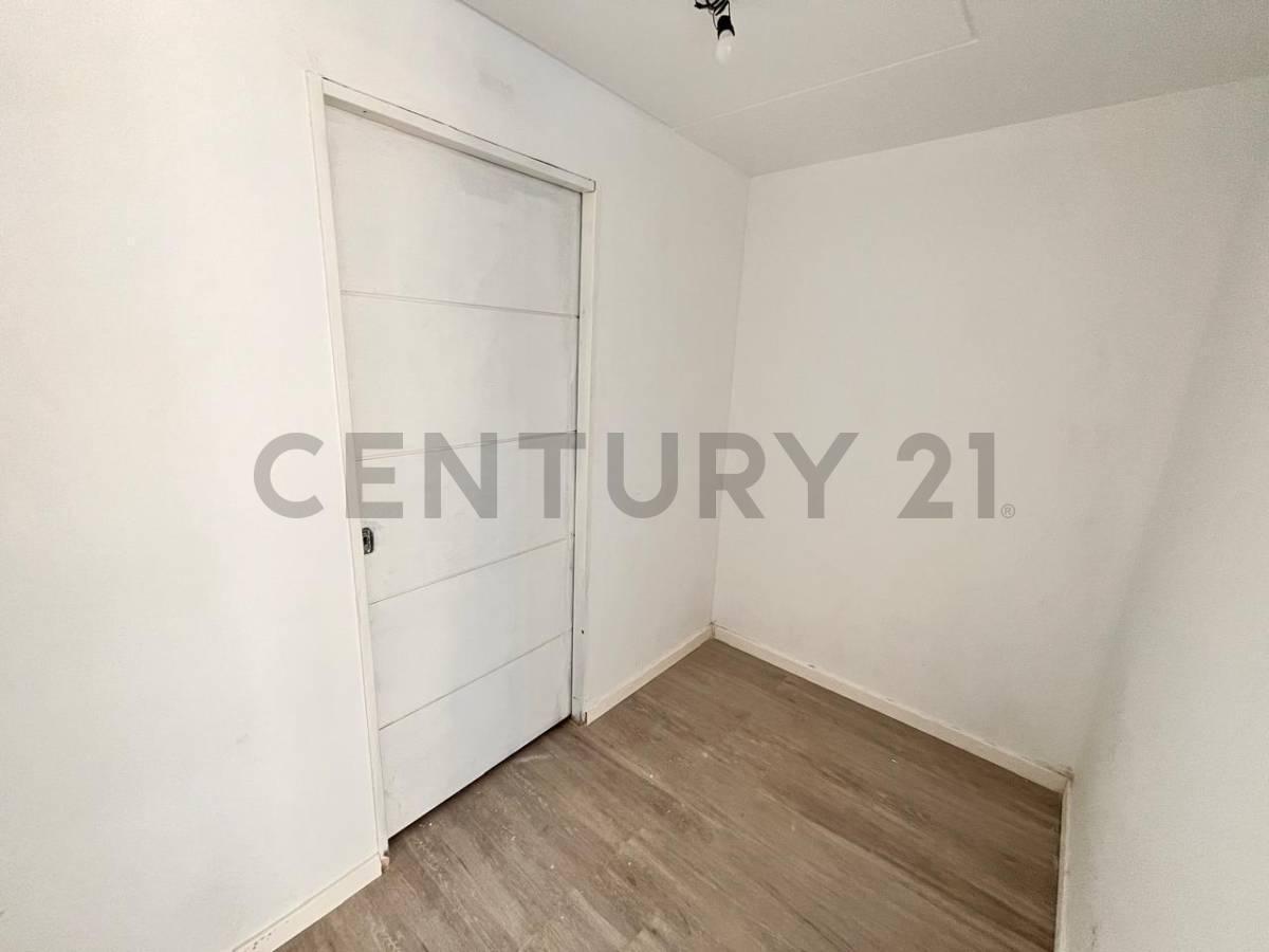 Piso 4 Ambientes a Estrenar con Terraza y Parrilla Cochera 5