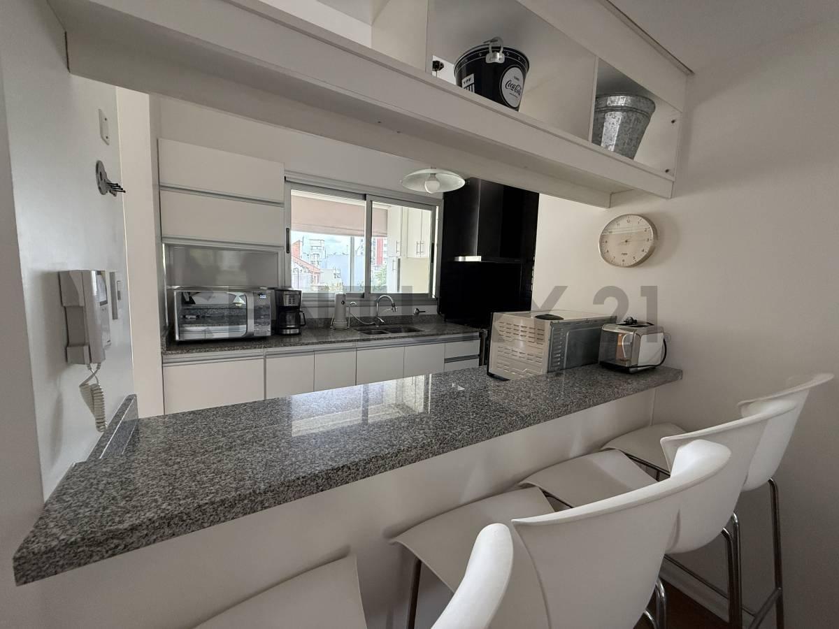 Venta Departamento 3 Amb con Cochera - Balcón y Terraza Propia 5