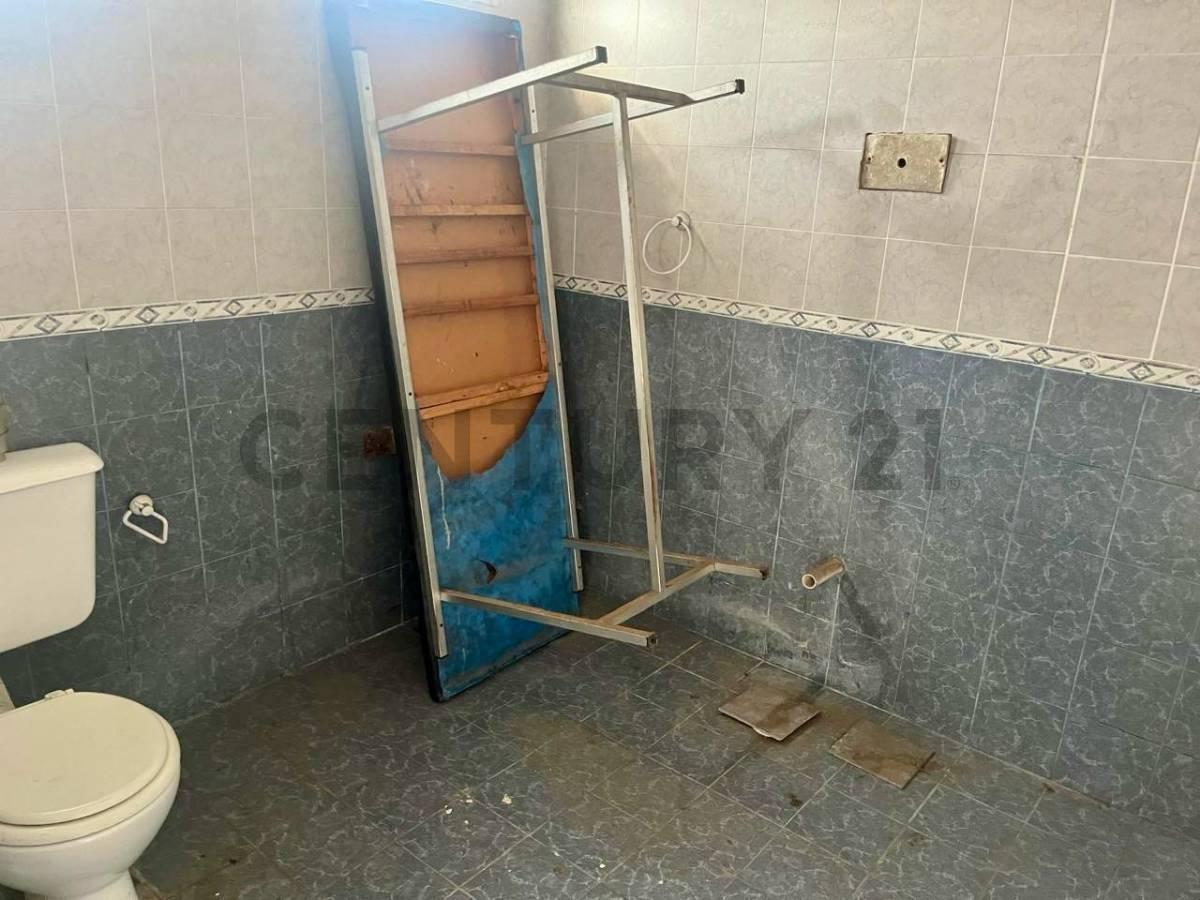 Foto de Venta casa 4amb sobre lote propio en xona residencial Parque, imagen 5