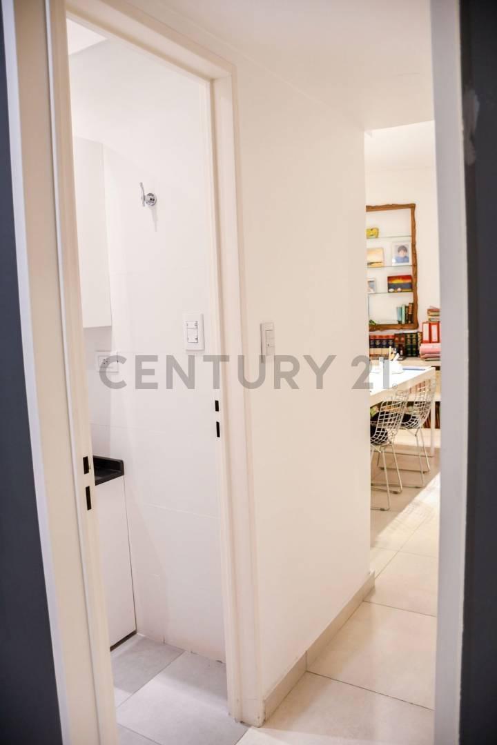 Foto de VENTA DEPARTAMENTO TRES AMBIENTES CAÑITAS CON PATIO, imagen 3