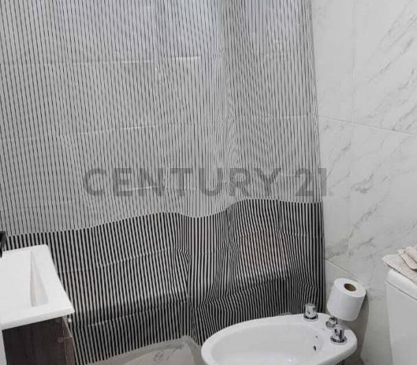 Foto de VENTA MODERNO MONOAMBIENTE CON BALCON EN SANTOS LUGARES, imagen 5