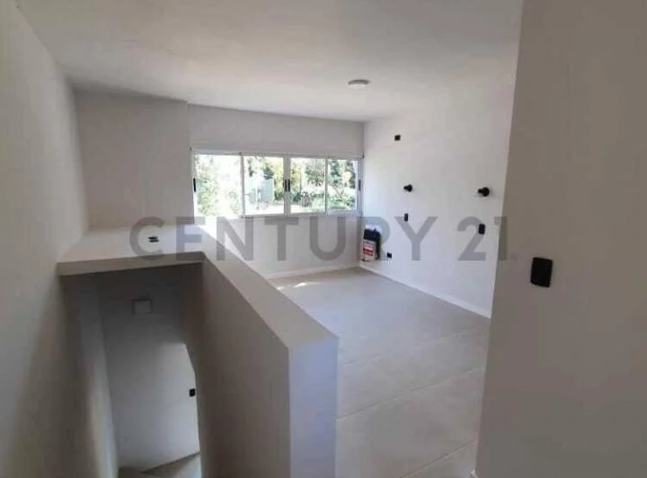 ALQUILER CARDALES DUPLEX  2 ambientes  con Jardin 5