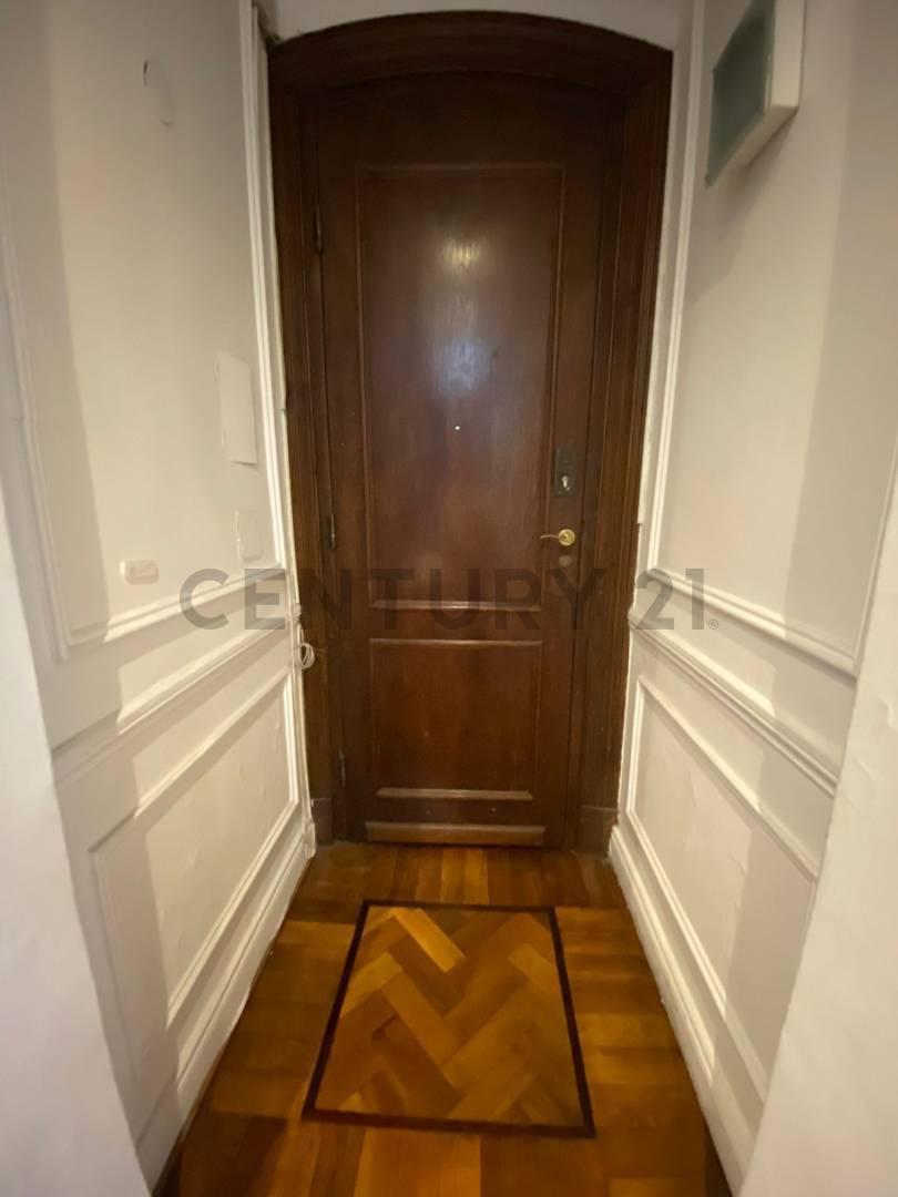 Foto de DEPARTAMENTO 6 AMBIENTES EN PLENO CENTRO, imagen 4