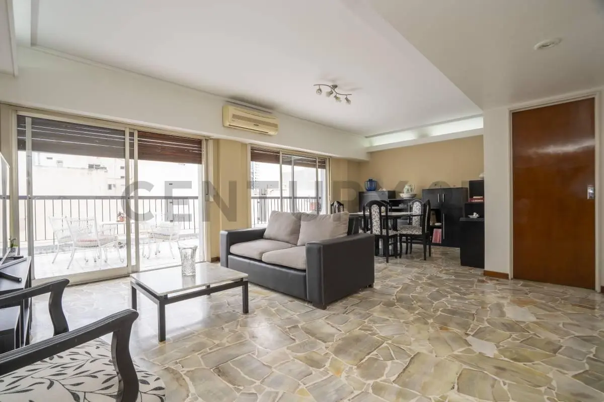 Venta departamento 5 ambientes Caballito 3
