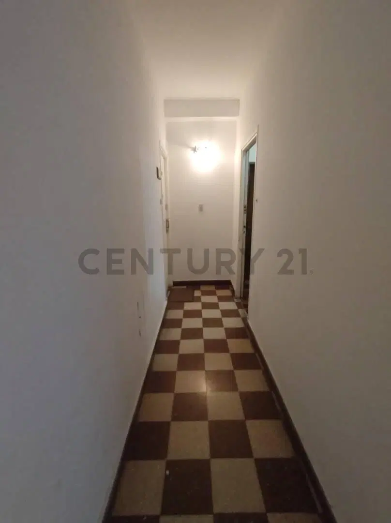 Venta departamento de 2 ambientes, balcón, escritorio, Palermo 3