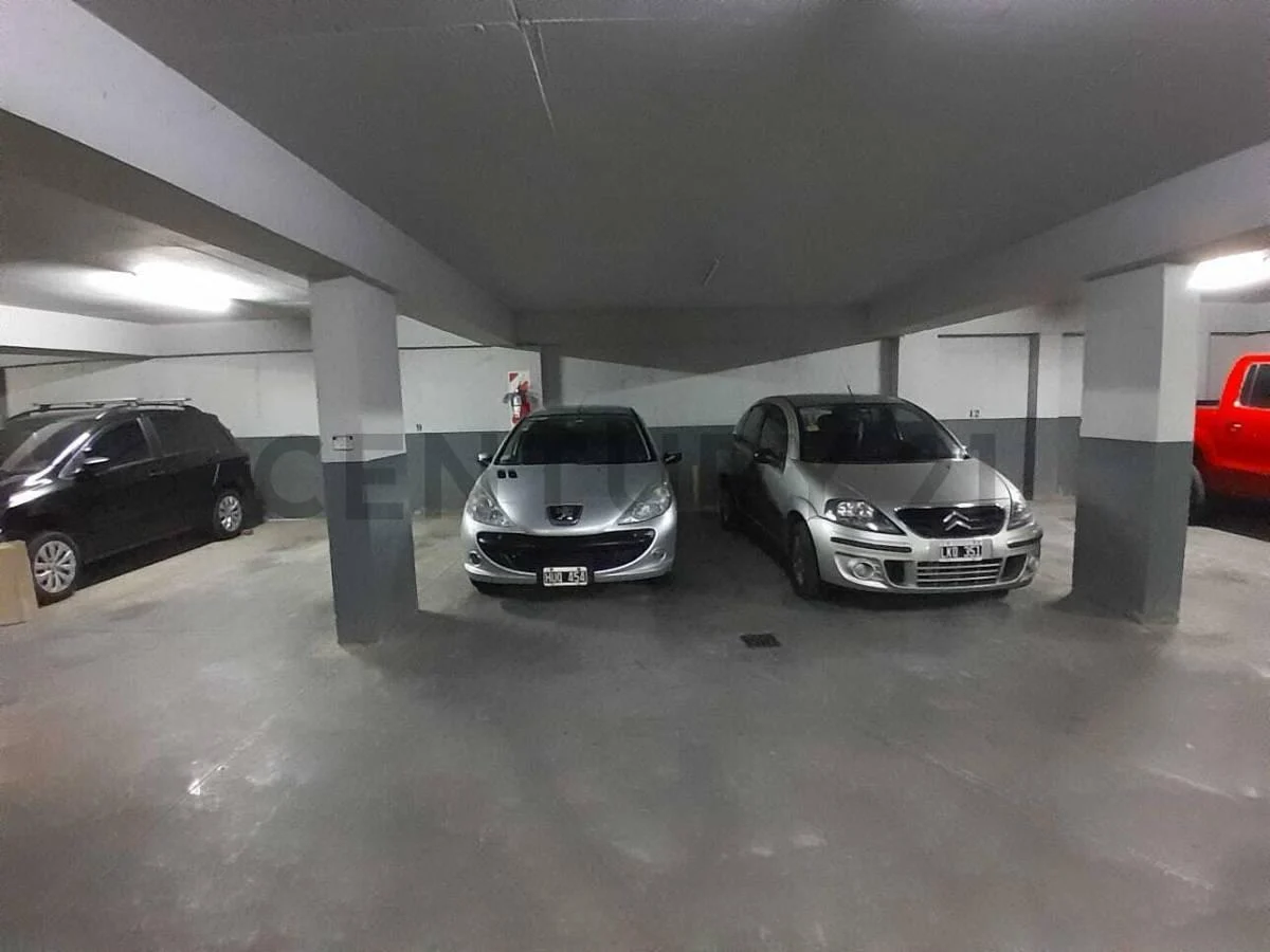 Venta de cochera en Villa Urquiza - Excelente ubicación