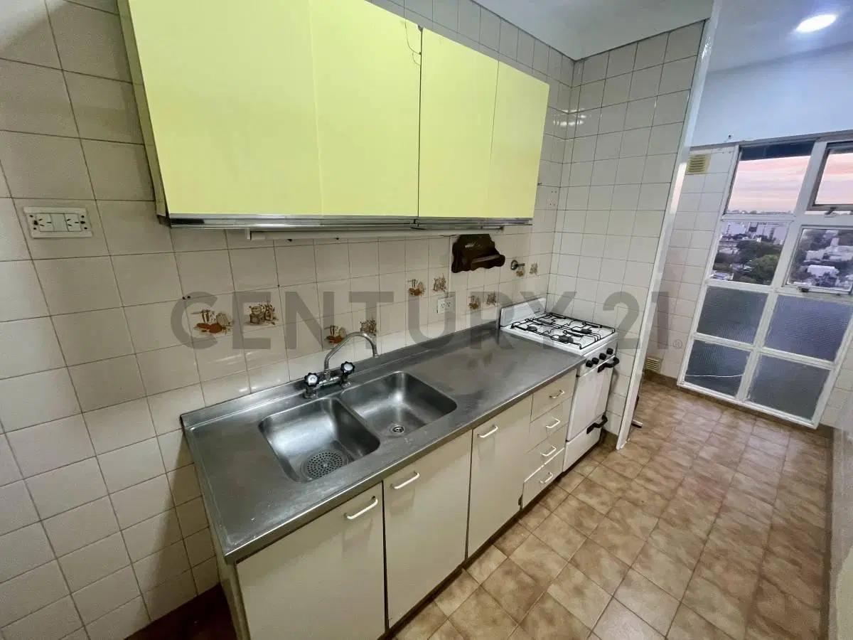Departamento 3 Ambientes en Venta, Coghlan, Villa Urquiza, Piso 14 con Balcón. Opcional COCHERA 3
