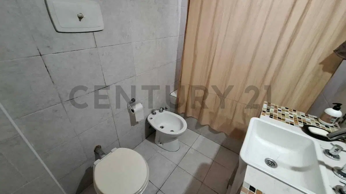 Venta departamento 3 ambientes en San Telmo 4